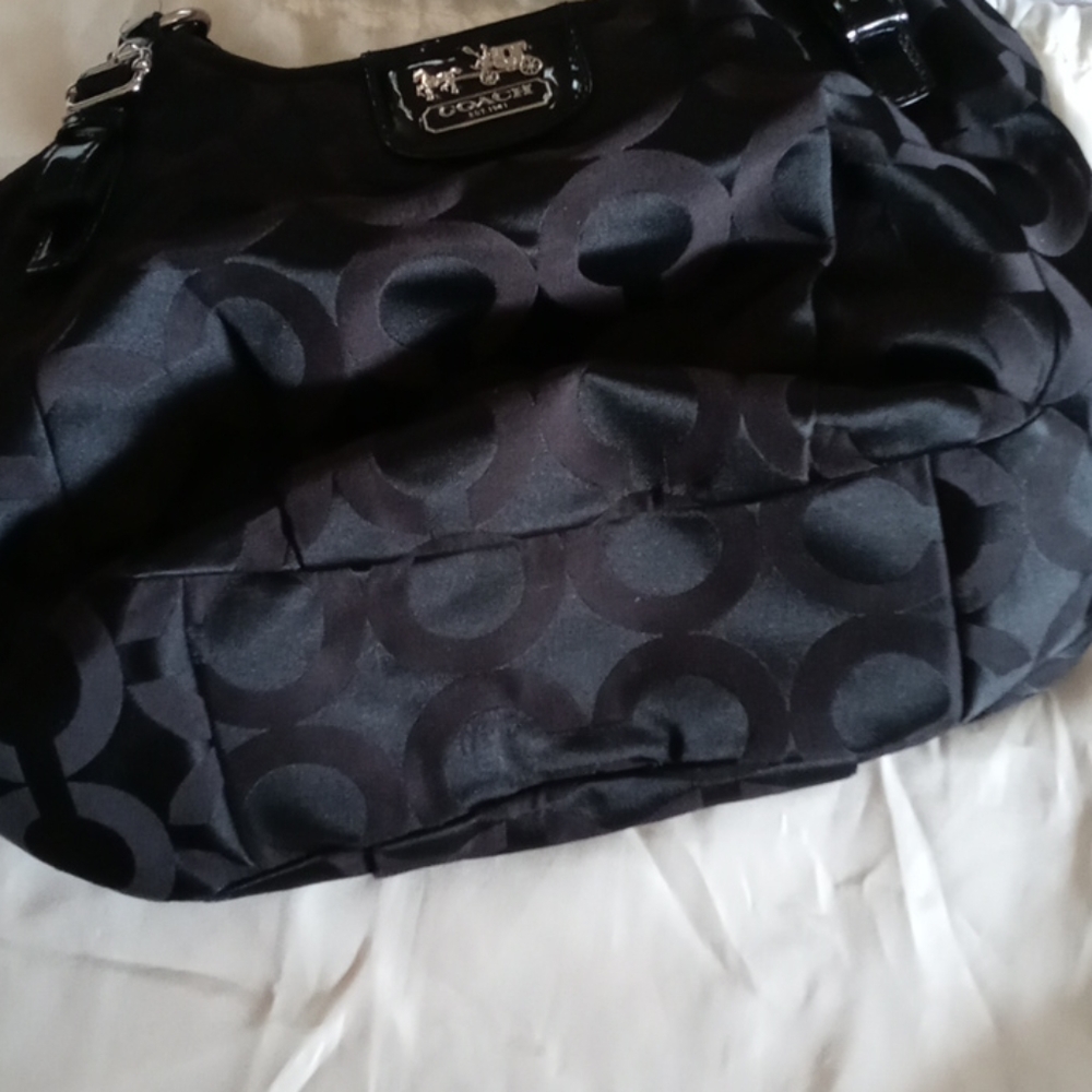 Coach purse - Picture 2 of 8